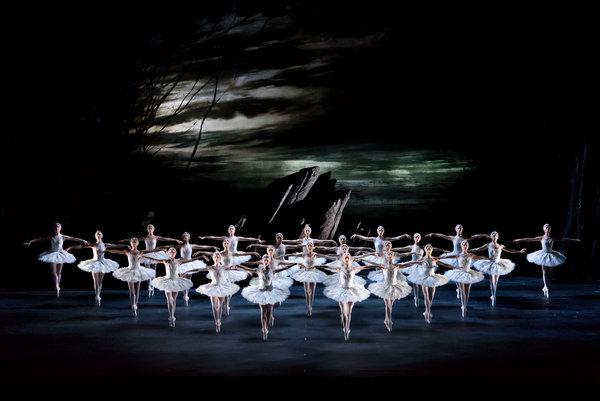 18swanlake1-articleLarge